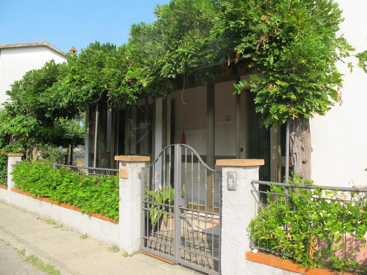 Casa Rosa Villa Cecina  Italy